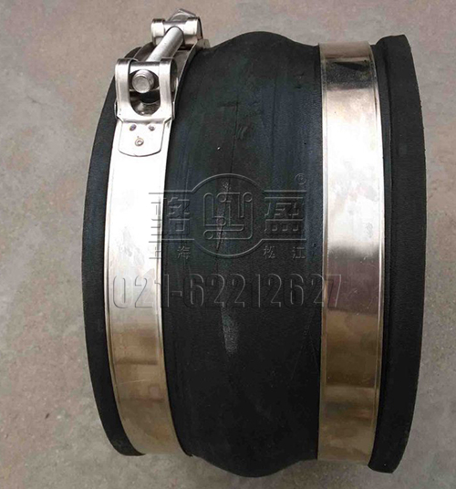 卡箍式異徑橡膠接頭的卡箍結(jié)構(gòu)