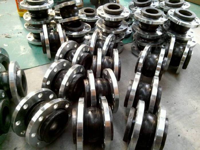 283729.jpg 698-12987325.jpg